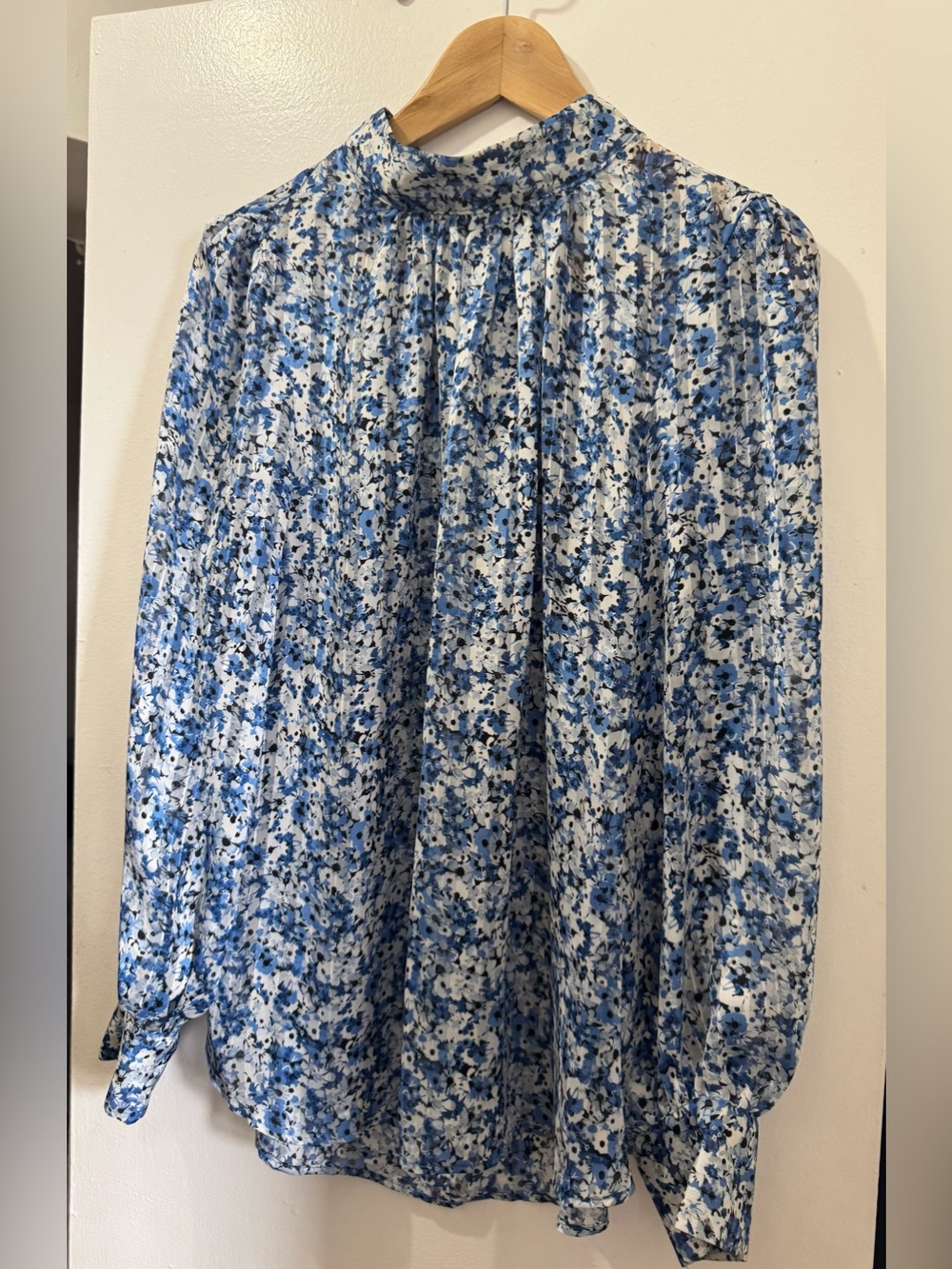 H&M women’s blouse size L